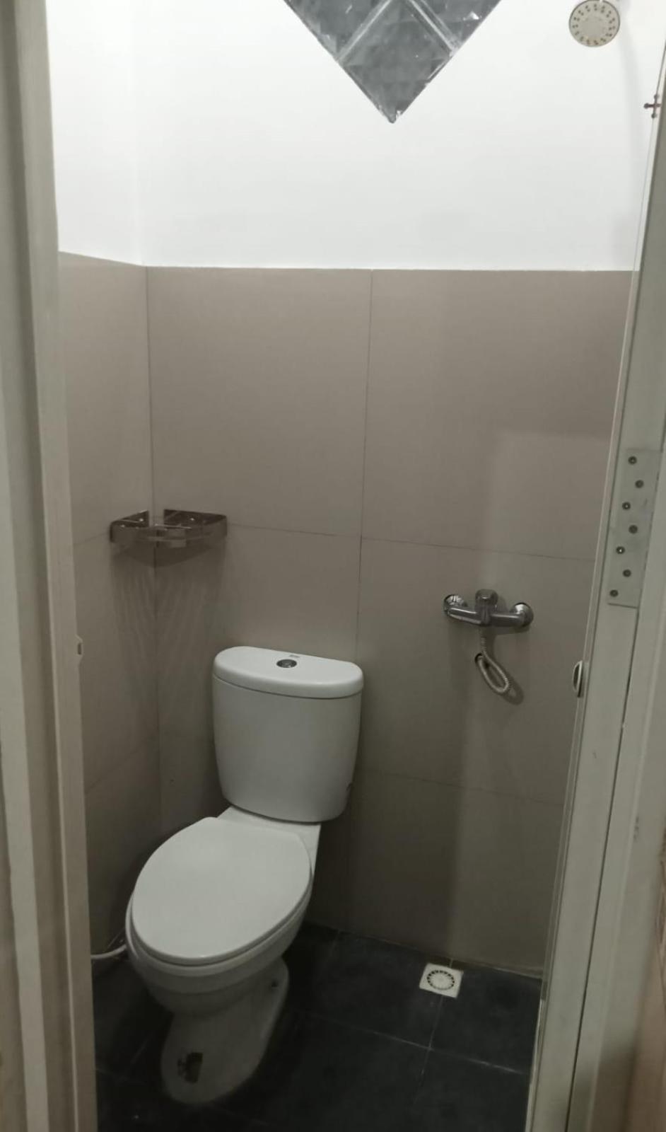 Hotel Srikandi Baru Kejayan Exterior foto